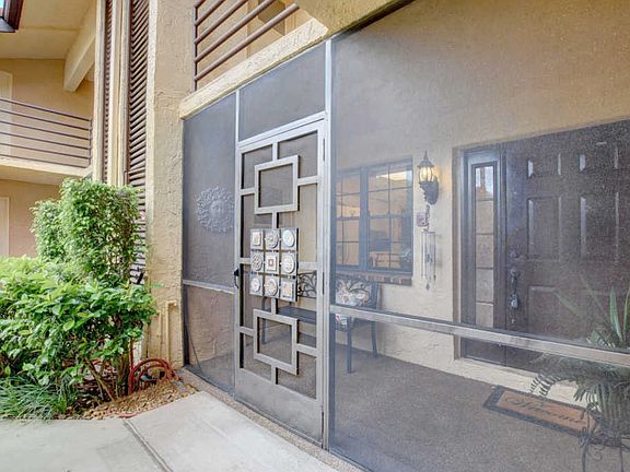 3rd image of 11179 Aspen Glen Dr