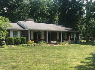 18908 Mercer Rd, Bowling Green, OH 43402