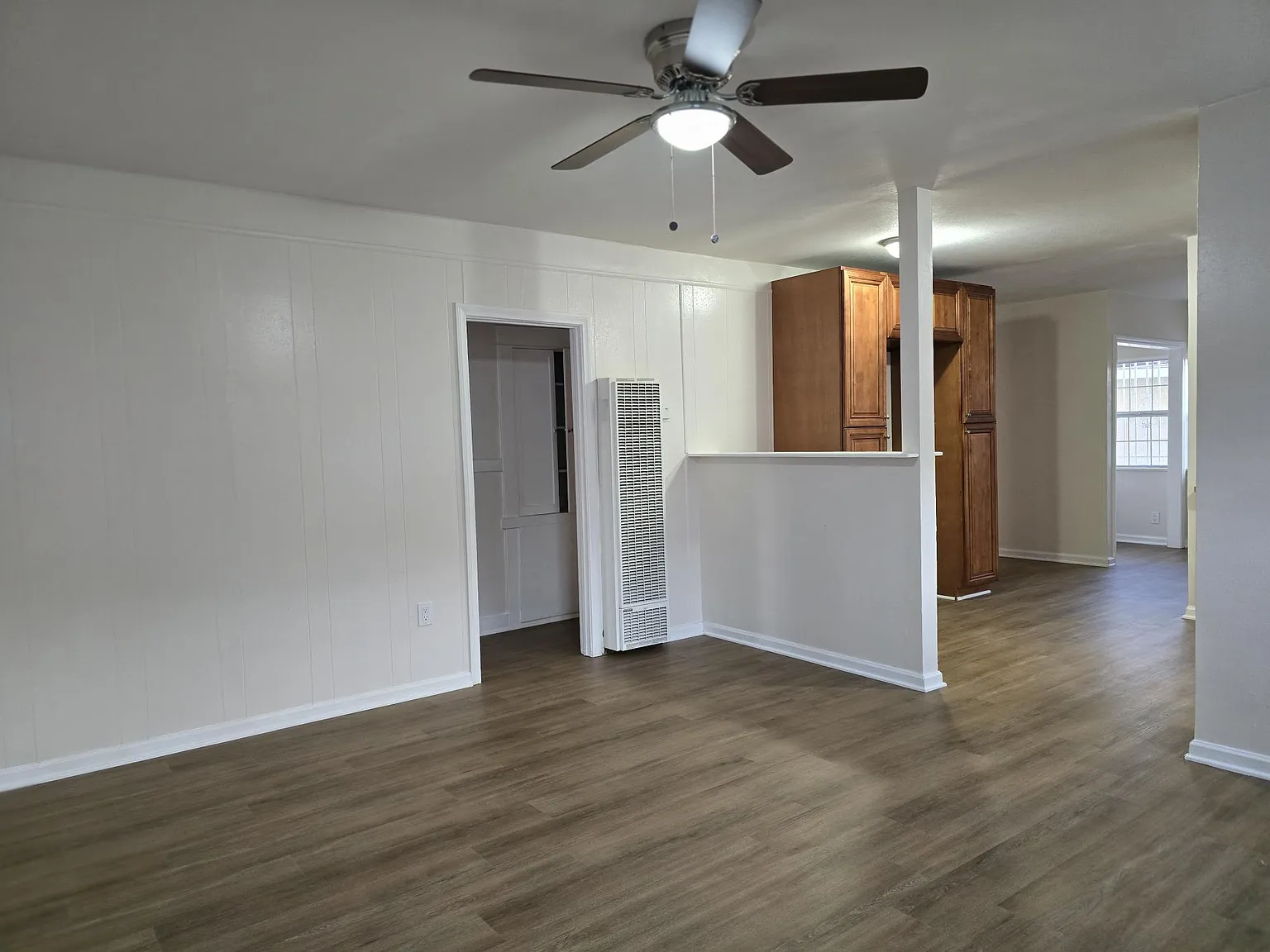 3 bed, 1100 sqft, $3,200 — Photo 4