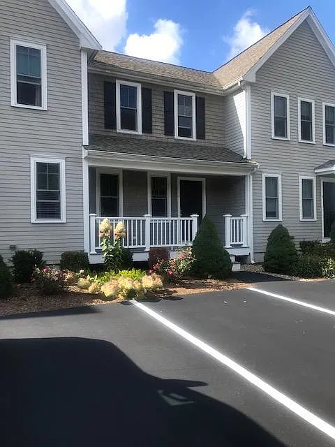 2 bed, 1.5 bath, 1224 sqft, $2,600 — Photo 1