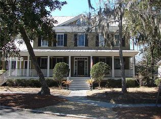 9 Fraser St, Beaufort, SC 29907