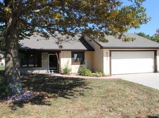 8212 E 190th St, Belton, MO 64012