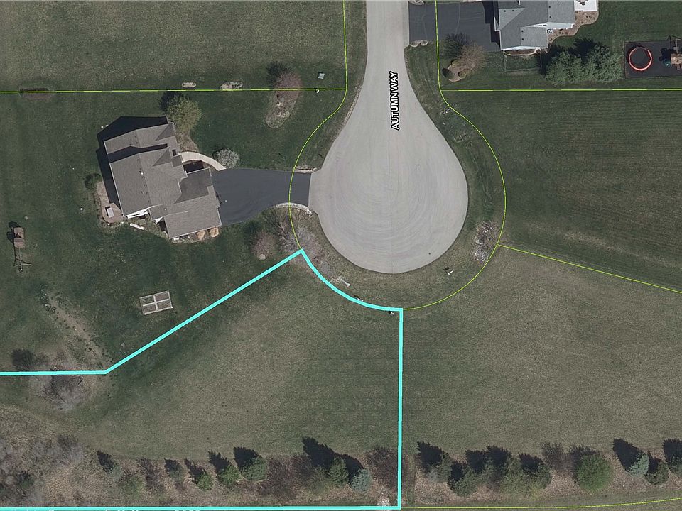 2nd image of 5103 Autumn Way