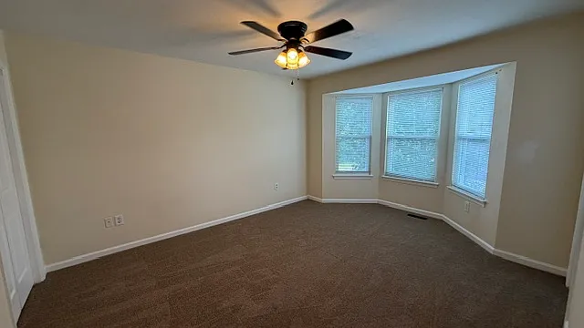 4704 Padma Ct — Photo 17