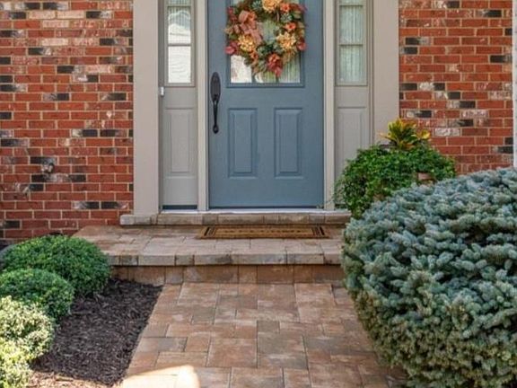 3rd image of 9511 Shipwright Dr
