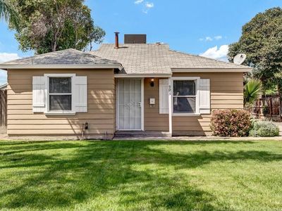 905 S Liberty Street, Visalia, CA, 93292