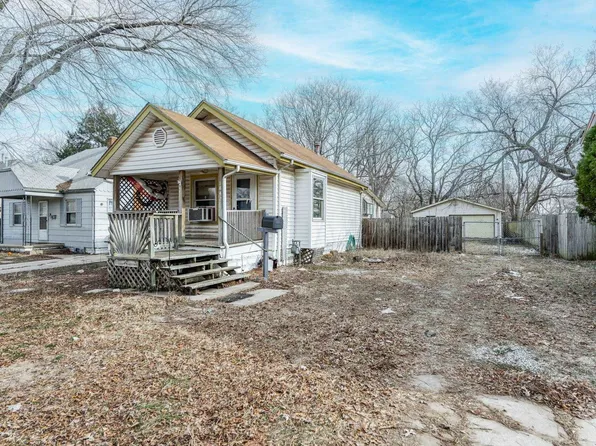 1842 S Saint Francis St, Wichita, KS 67211