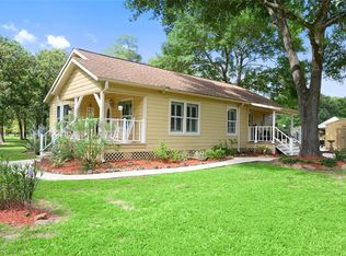 26129 Forest Hills Ln, Waller, TX 77484