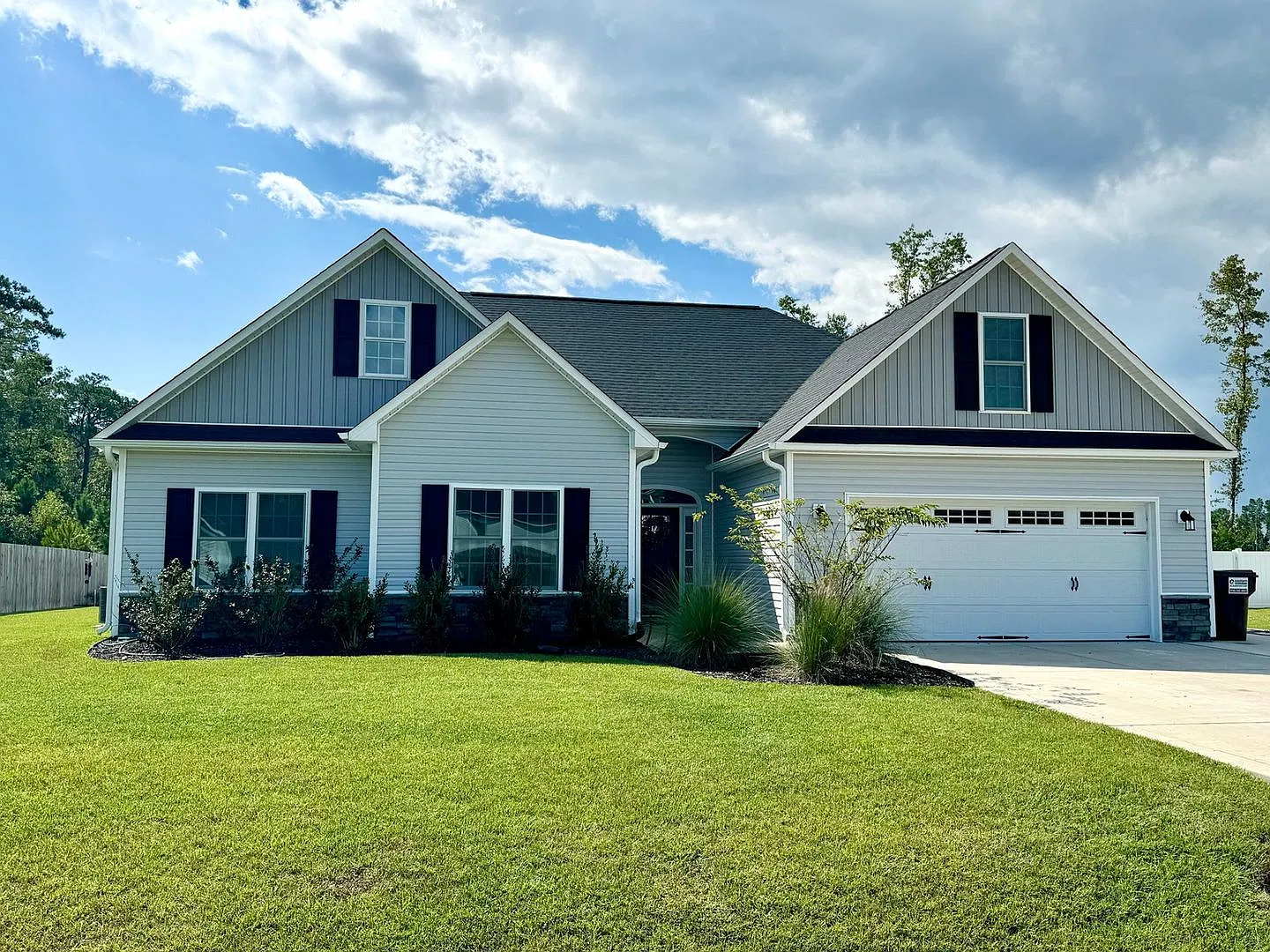 4 Bedroom Single Family Home in Rocky Point — Photo 1