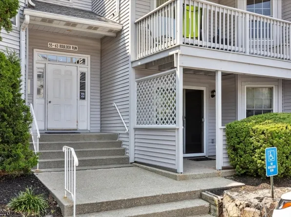 55 Boulder Run Rd, Paterson City, NJ 07501