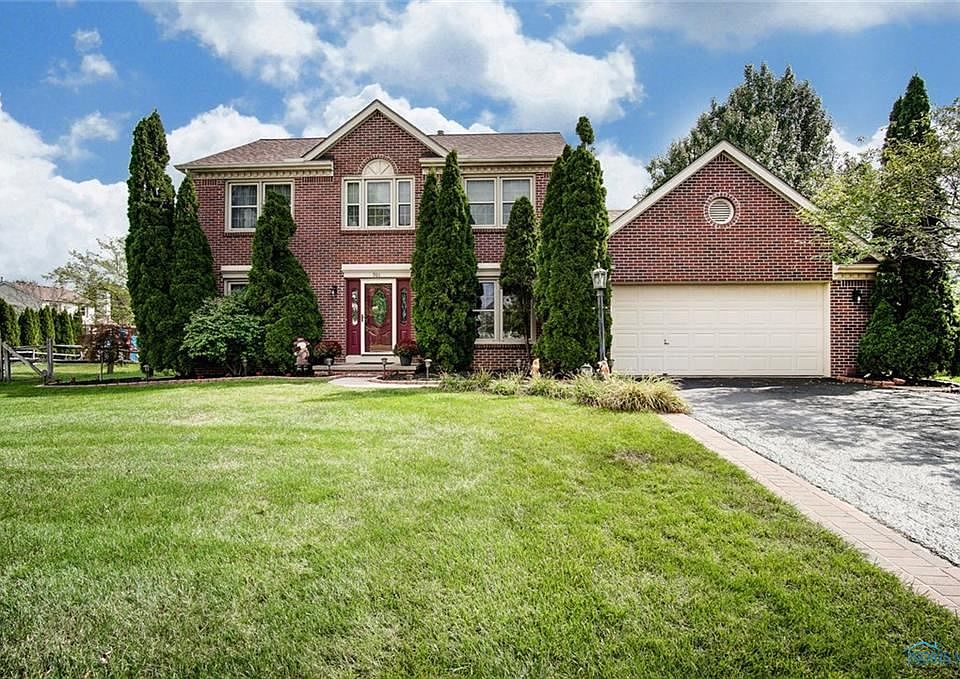 1st image of 901 Fawn Cir