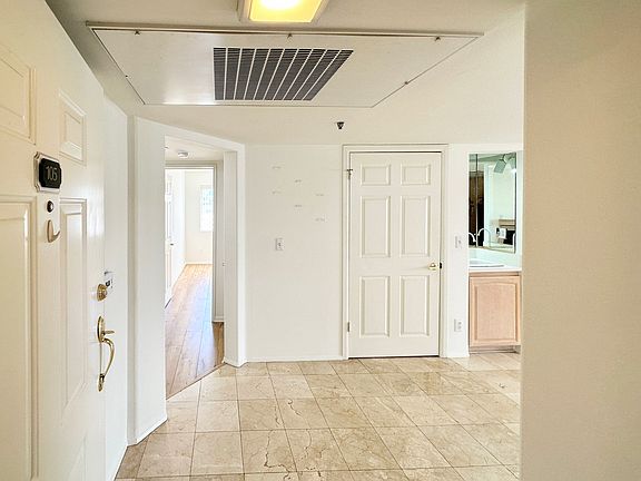5th image of 609 E Palm Ave Unit 105