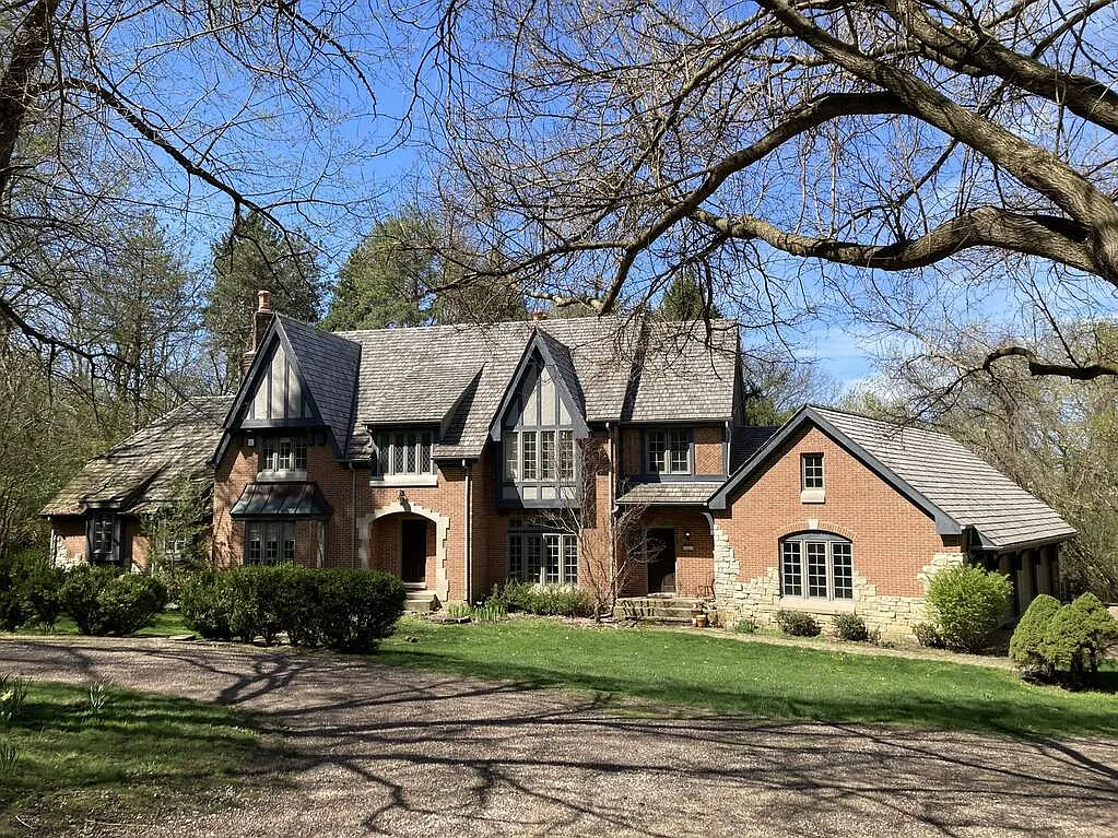 303 Ridge Rd photo 1