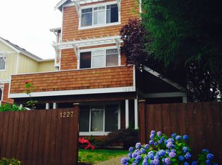 1227 NE 97th St, Seattle, WA 98115