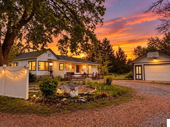 1710 K St, Fairbury, NE 68352