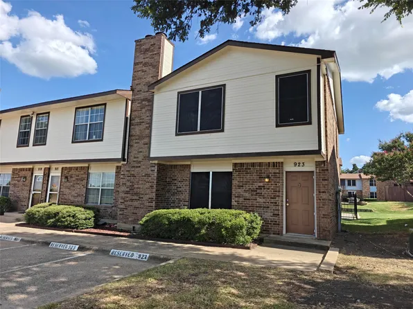 923 Vedral Pl, Cedar Hill, TX 75104