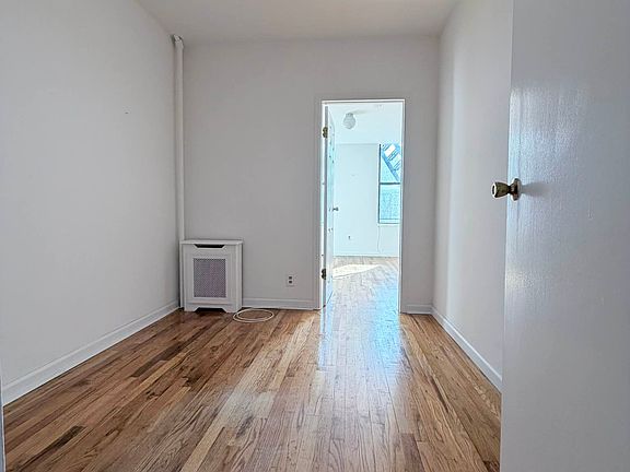 5th image of 1603 2nd Ave APT 3N