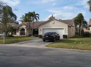 9111 NW 44th Ct, Coral Springs, FL 33065