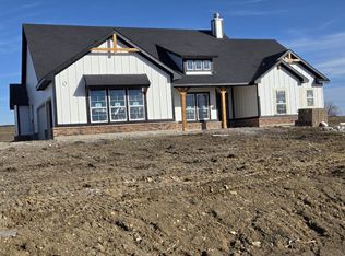 129 Hillview Trl, Decatur, TX 76234