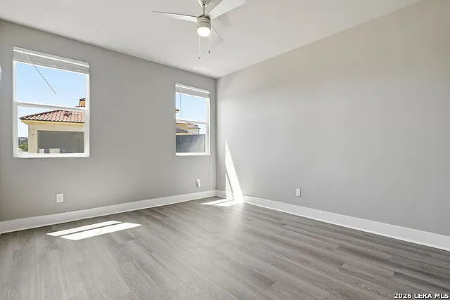 22817 Linwood Rdg — Photo 33