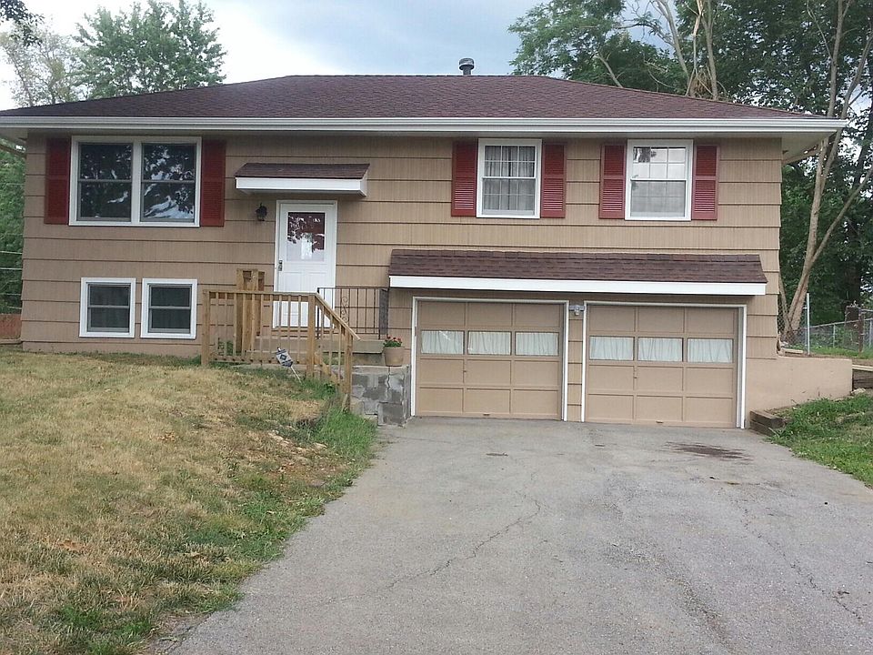 1st image of 7417 NW Park Forest Ln