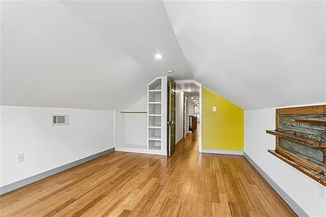 3417 Iberville St — Photo 15