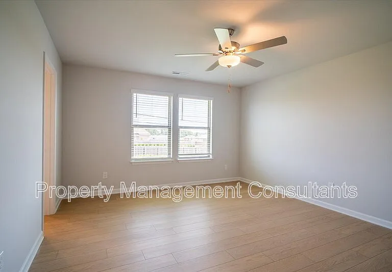 22857 Dashwood Ln — Photo 19