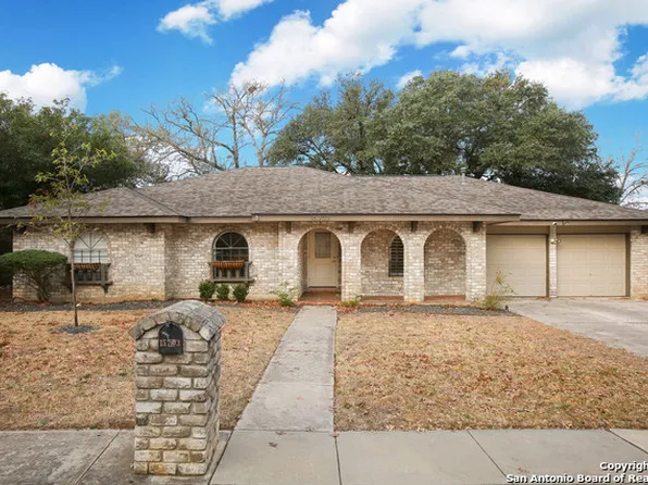 15703 HORSE CREEK ST, San Antonio, TX 78232