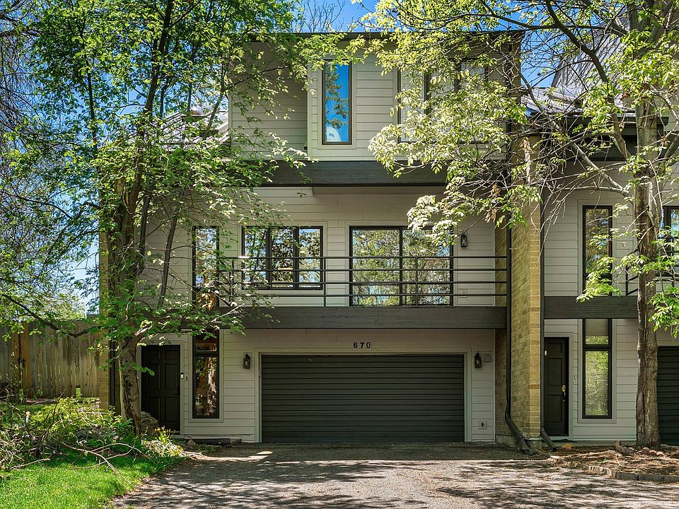 1st image of 670 Crescent Ln