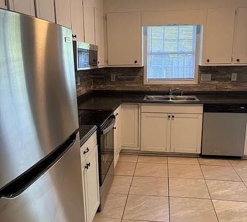 4th image of 3917 Sterling Pointe Dr Unit Kk2