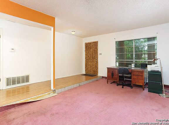 5th image of 11846 Abbottswood St