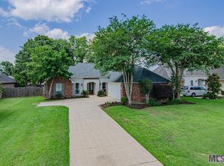 37472 Prairie Dr, Prairieville, LA 70769