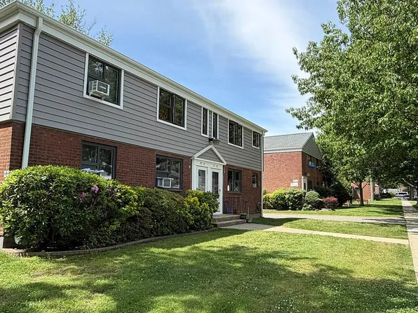 217-22 67th Ave #2, Oakland Gardens, NY 11364