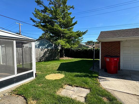 2nd image of 21318 Parkway St