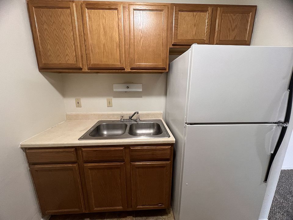 1st image of 1820 University Dr #C