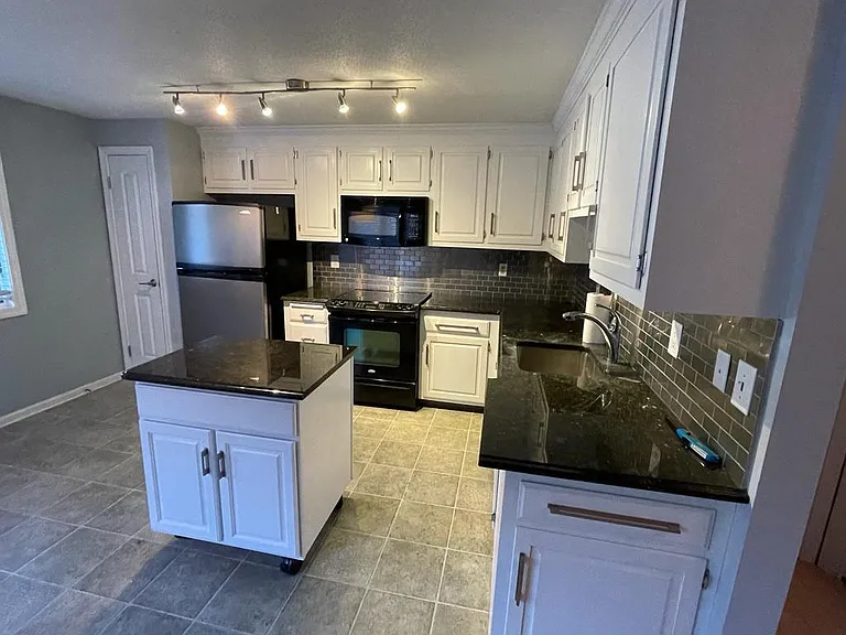 113 Songbird Ln — Photo 10