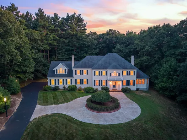 68 Elm St, Canton, MA 02021