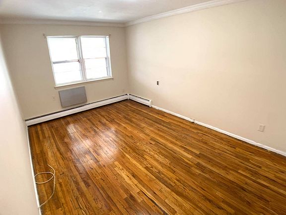 5th image of 2070 E 57th St #2