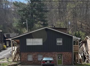 106 Blair St #1, Pikeville, KY 41501