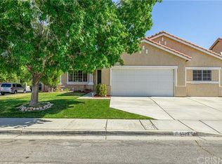 5523 Lighthouse Ln, Palmdale, CA 93552