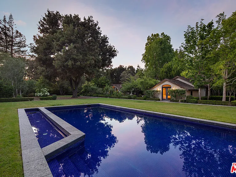 74 Atherton Ave — Photo 3