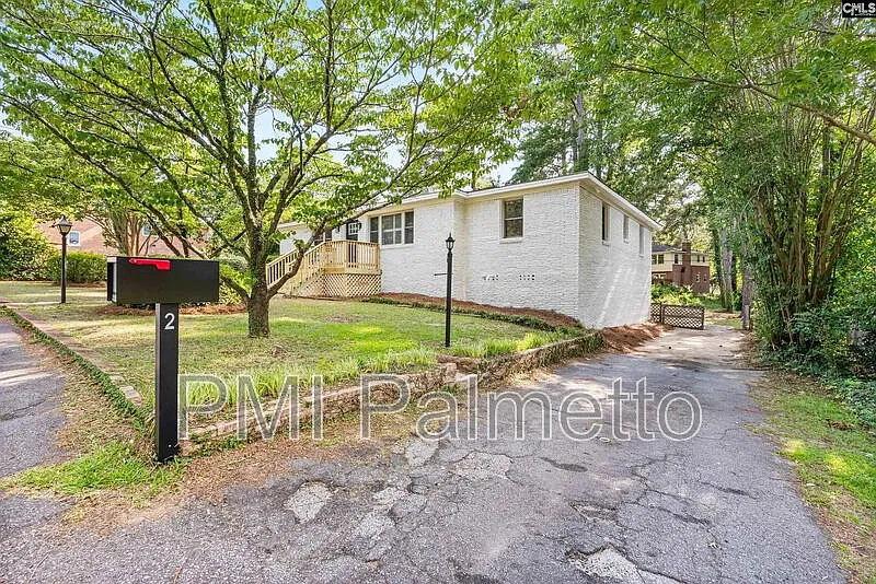 3 bed, 3.0 bath, 1806 sqft, $2,300 — Photo 3