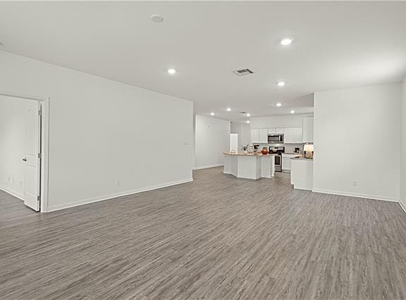 2nd image of 5225 Summer Pecan Rd