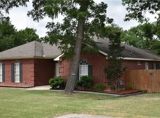 310 Rolling Hills Ln, Farmersville, TX 75442