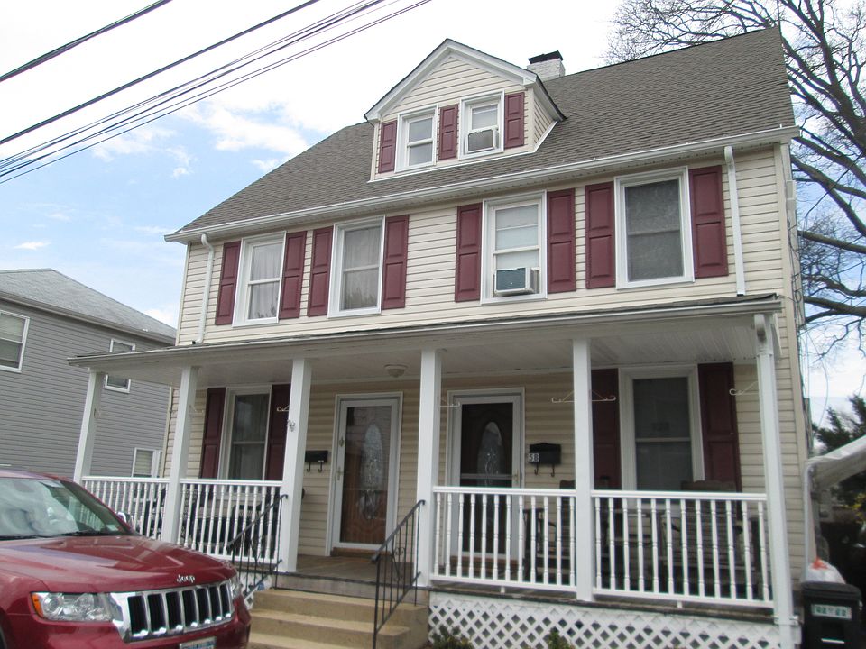1st image of 5 Elm St #1
