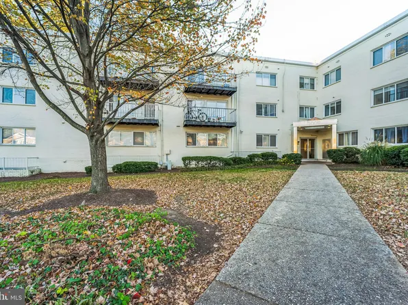 1009 Chillum Rd APT 216, Hyattsville, MD 20782