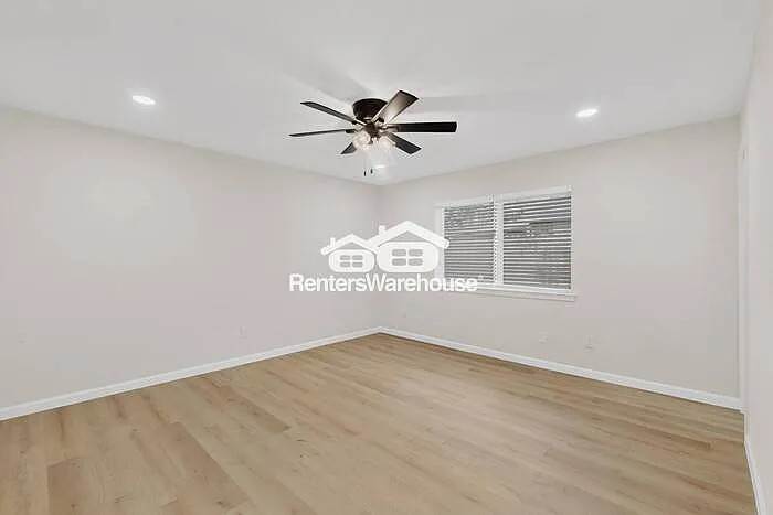 4840 Graham Ct — Photo 18