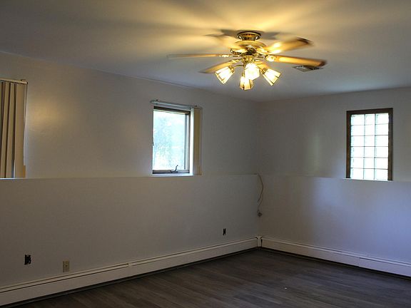 2nd image of 730 Park Ave