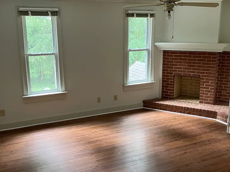 2502 Chapel Hill Rd #B — Photo 7