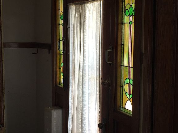 4th image of 2412 S Homan Ave